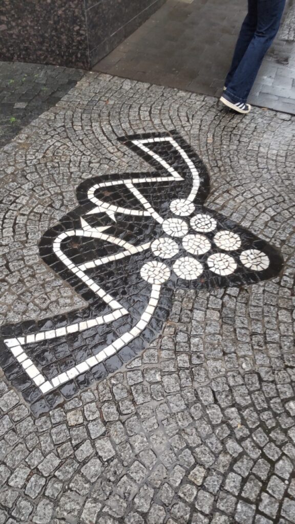 リューデンハイム　つぐみ横丁