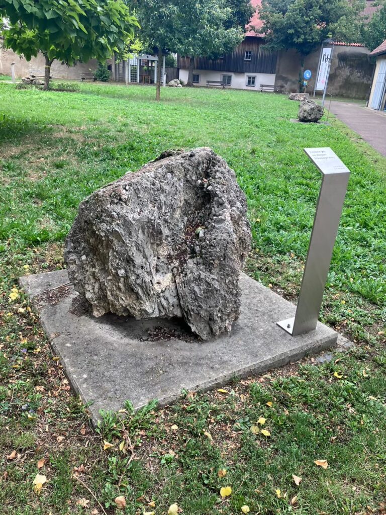 リースクレーター博物館