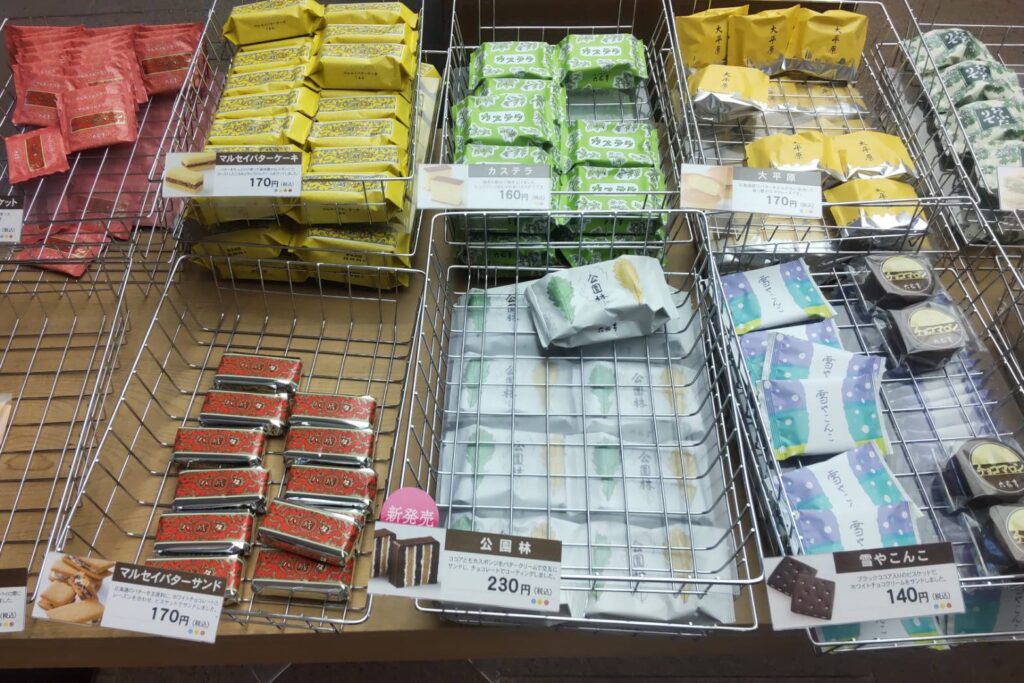 六花亭 帯広本店の1階店舗