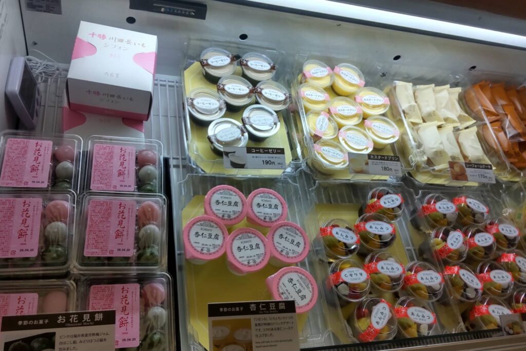 六花亭 帯広本店の1階店舗