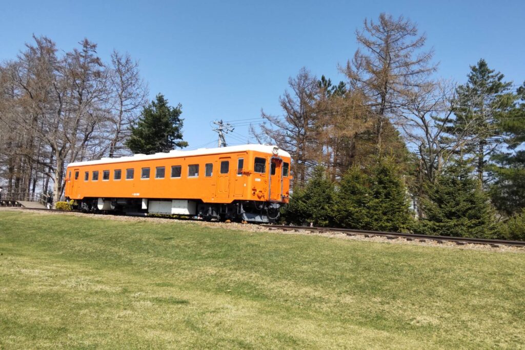 幸福駅のディーゼルカー